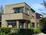 Dr. D. Bosstraat 3, Winschoten, met Klaas Visker (1937)
<br/>
Gert-Jan Lobbes, 2018